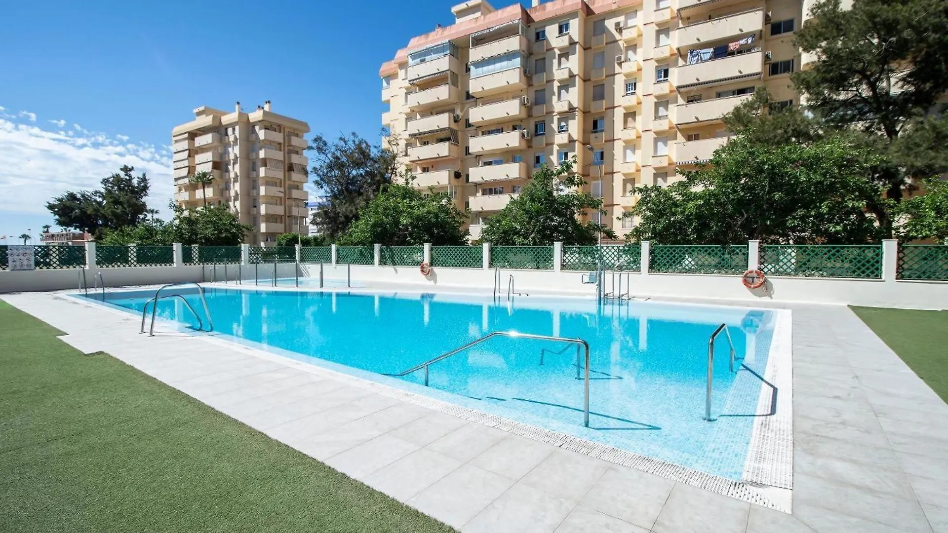 Apartment Los Girasoles Vacances - 1 Bdr Comfy Place Benalmadena